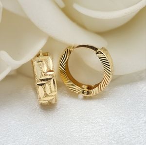 Solid 14k Gold Maze Diamond Cut Huggies Earrings- 15mm